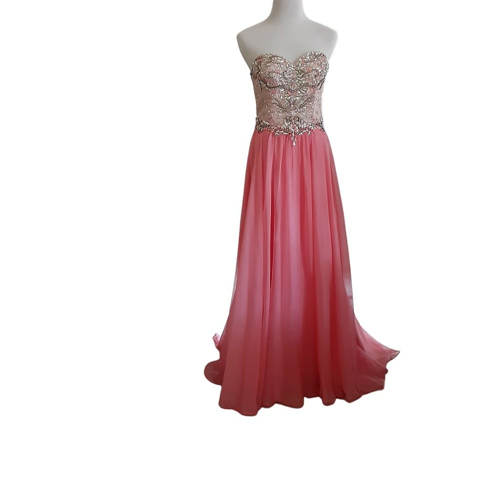 Intrigue by Blush Prom/Pageant Dress Size 4